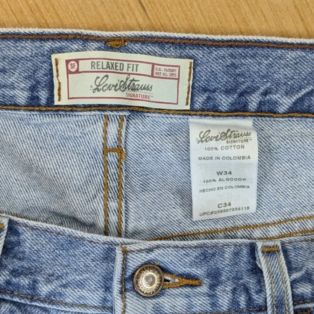 Levi Strauss Signature Mens Relaxed Fit Denim Shorts Jorts Light Wash Blue W34